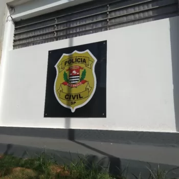 119325 Criminosos assaltam posto de combustível em Barretos