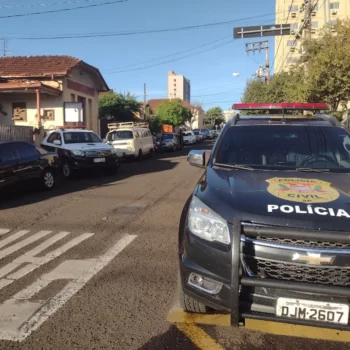 124403 Bandidos invadem fazenda e praticam roubo