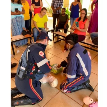 123692 SAMU realiza treinamento para atendimento emergencial