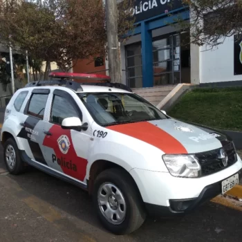 124404 Jovem é detido pela PM vendendo entorpecentes