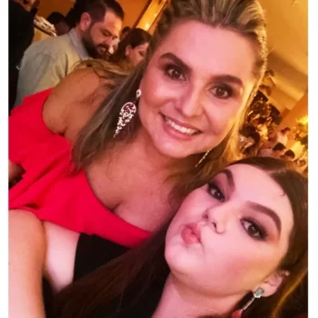 124113 Parabéns para Nina!