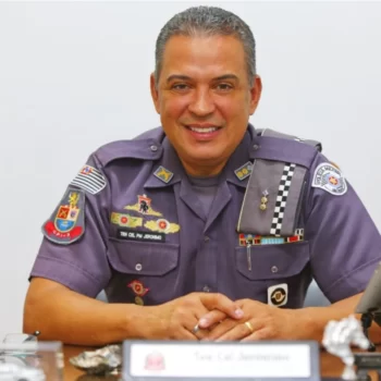 119833 Tenente – Coronel Jerônimo assume comando do 33º BPMI