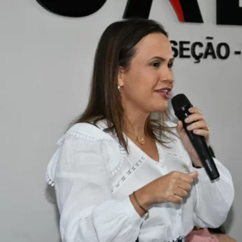 123567 Prefeita exalta importância do Troféu e destaca jornalismo de O Diário