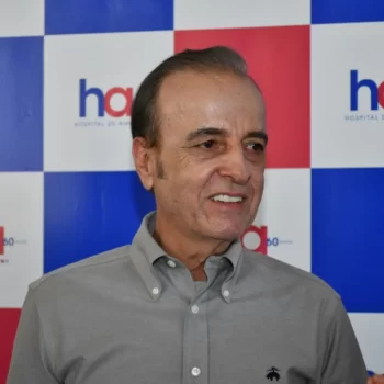 123430 Henrique Prata cumprimenta O Diário pelo aniversário de 53 anos
