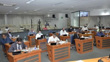 Legislativo autoriza parcelamento de dívidas com Instituto de Previdência