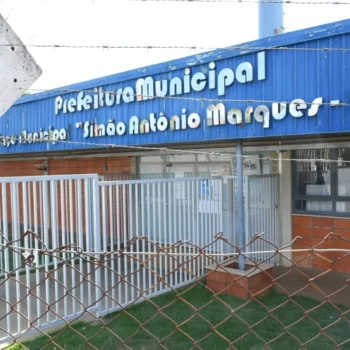 124209 Prefeitura licita material didático complementar para rede municipal