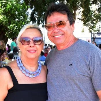 124485 Casal presente em aniversário!