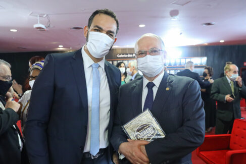 SEGUNDA FOTO Advogado participa de encontro com líderes religiosos no TSE
