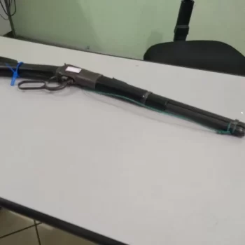 91039 Lavrador é autuado em flagrante pelo crime de porte ilegal de arma