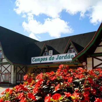 94349 Dia do aniversário de Campos do Jordão, cidade turística do Estado de São Paulo