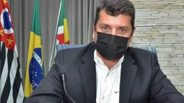 Projeto sugere energia fotovoltaica em prédios públicos