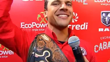 Barretense Thiago Mega vence rodeio cutiano