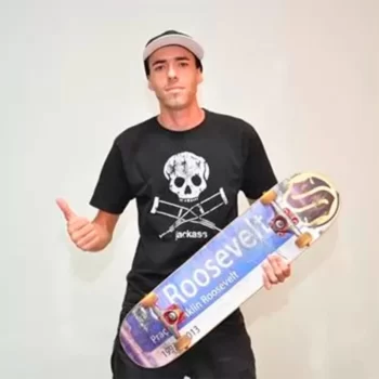 116201 Barretense retoma projeto social com aulas gratuitas de skate