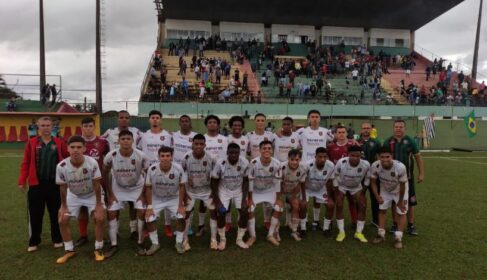 BEC BEC empata na despedida do Sub-17