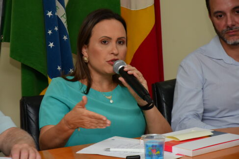 Executivo propõe anistia para regularização de construções no município Executivo propõe anistia para regularização de construções no município